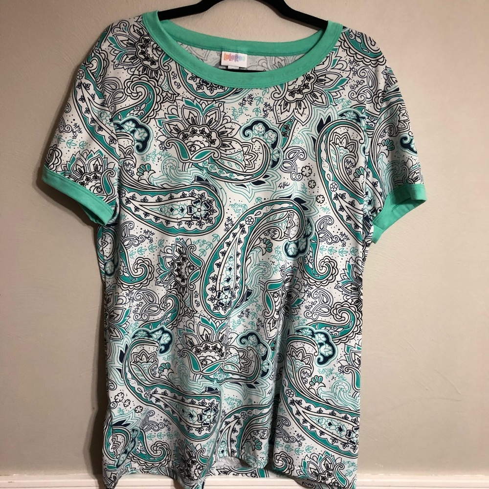 EUC Super Fun LuLaRoe Liv In Beautiful Paisley XL